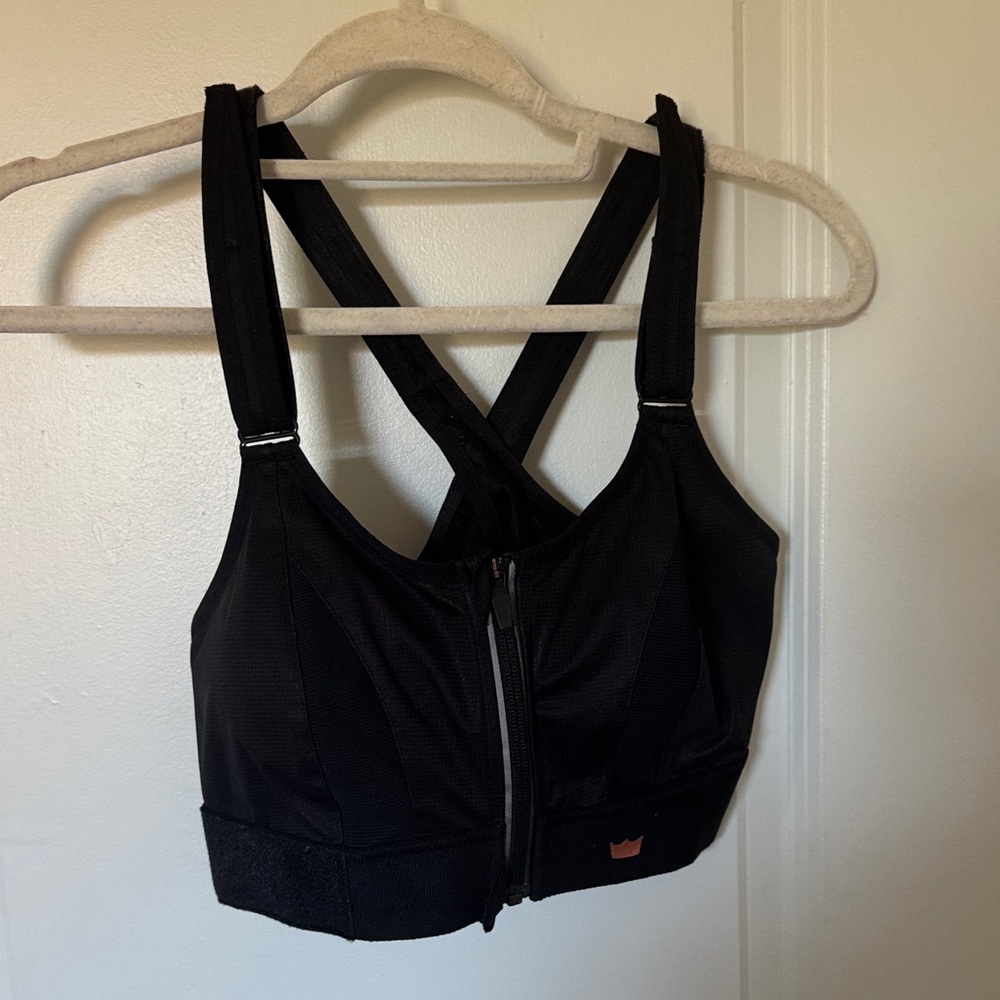 SheFit Black Women's Sports Bra